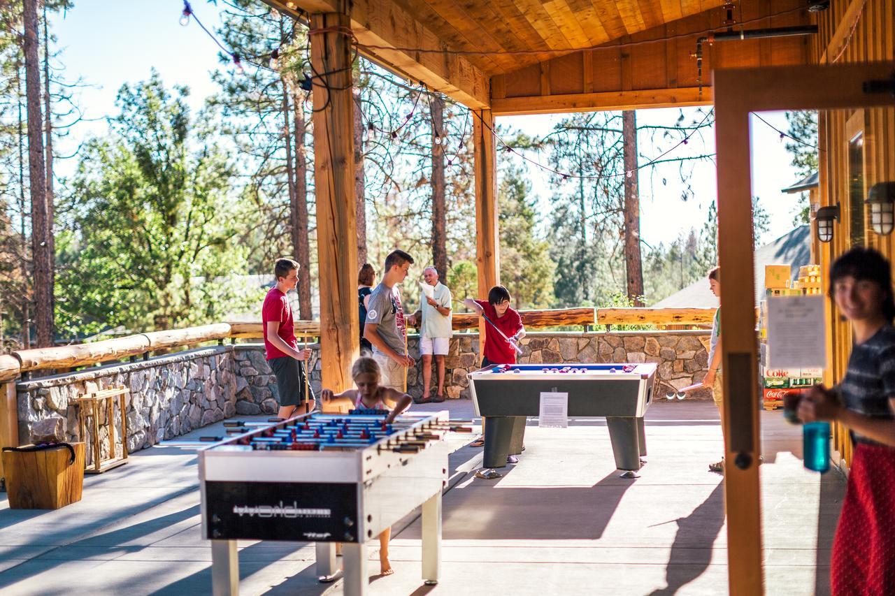 Rush Creek Lodge At Yosemite Groveland Eksteriør billede